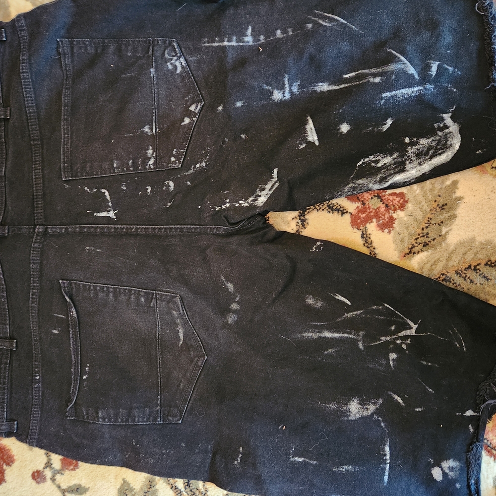 Mens Distressed Black Jeans Shorts - Picture 7 of 8